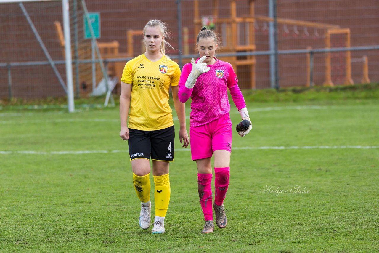 Bild 328 - F Merkur Hademarschen - SV Frisia 03 Risum Lindholm : Ergebnis: 0:1